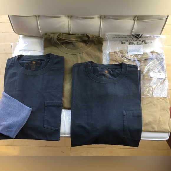 ALL SOLD The Territory Ahead 👕 Four (4) Men’s T-Shirts - Picture 4 of 10